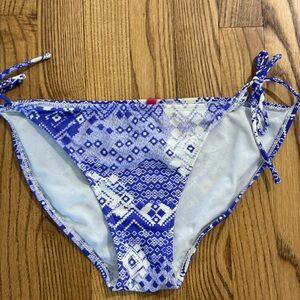 Blue and White Patterned Bikini Bottom size L
